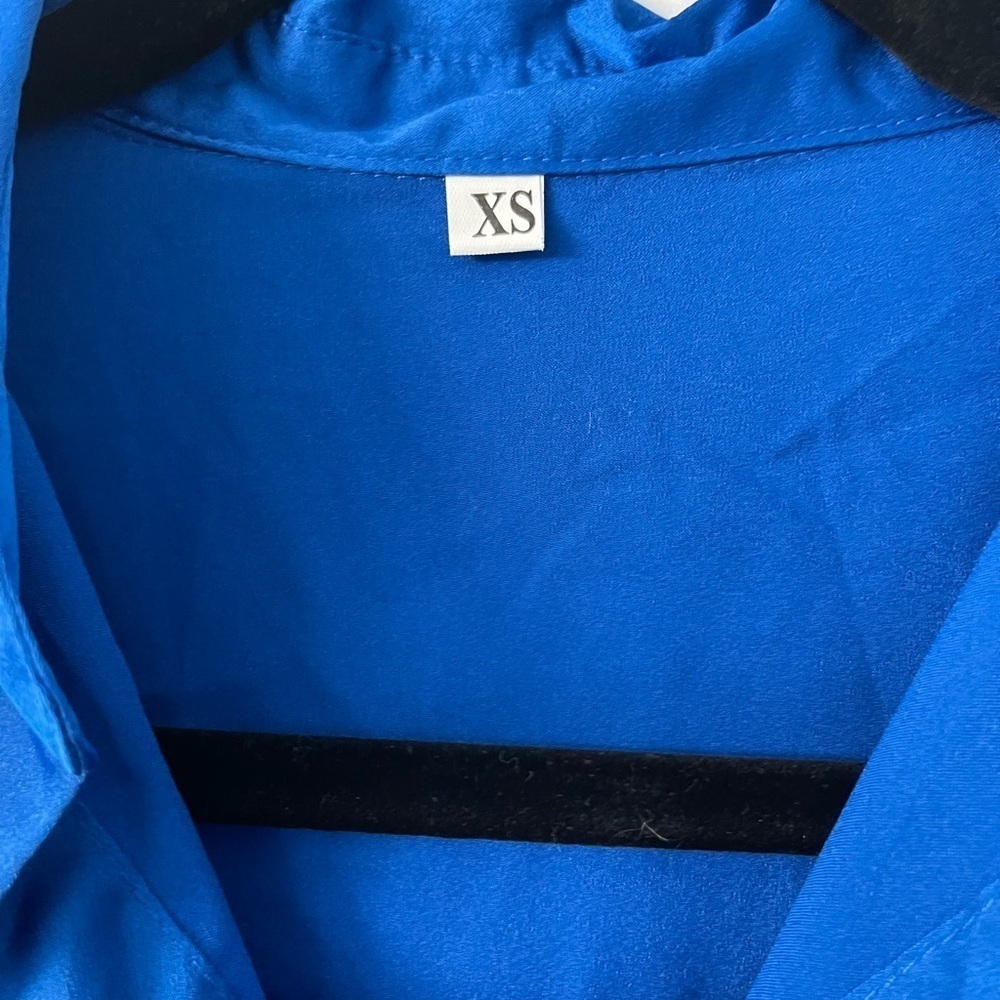 Amazon Blue Long Sleeve Button Down Top - Picture 3 of 6